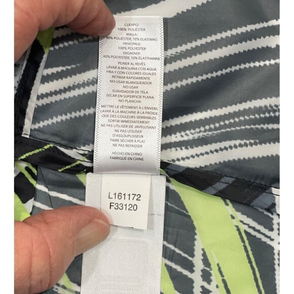 NWT Rise by LuLaRoe Determined Athletic Zip Jacket Small Black Green Hi-Low Vent - Picture 13 of 16